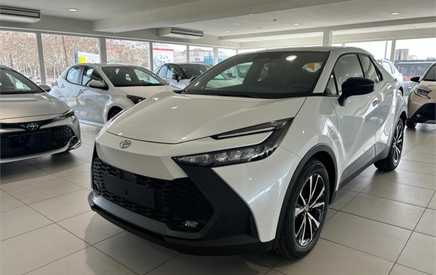 TOYOTA C-HR 1.8 140H Advance