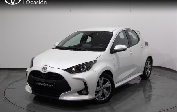 TOYOTA Yaris 1.5 120H Active Plus