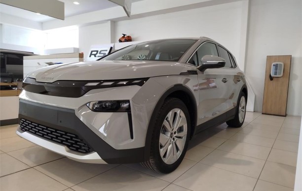 SKODA Elroq 210 kW 82 kWh (77 kwh neta)