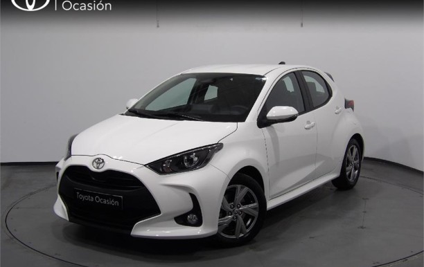 TOYOTA Yaris 1.5 120H Active Plus