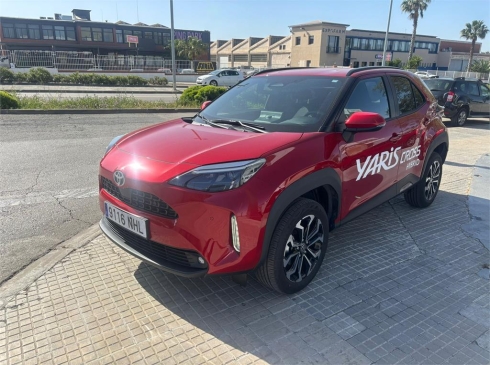 TOYOTA Yaris Cross 1.5 130H Active Plus